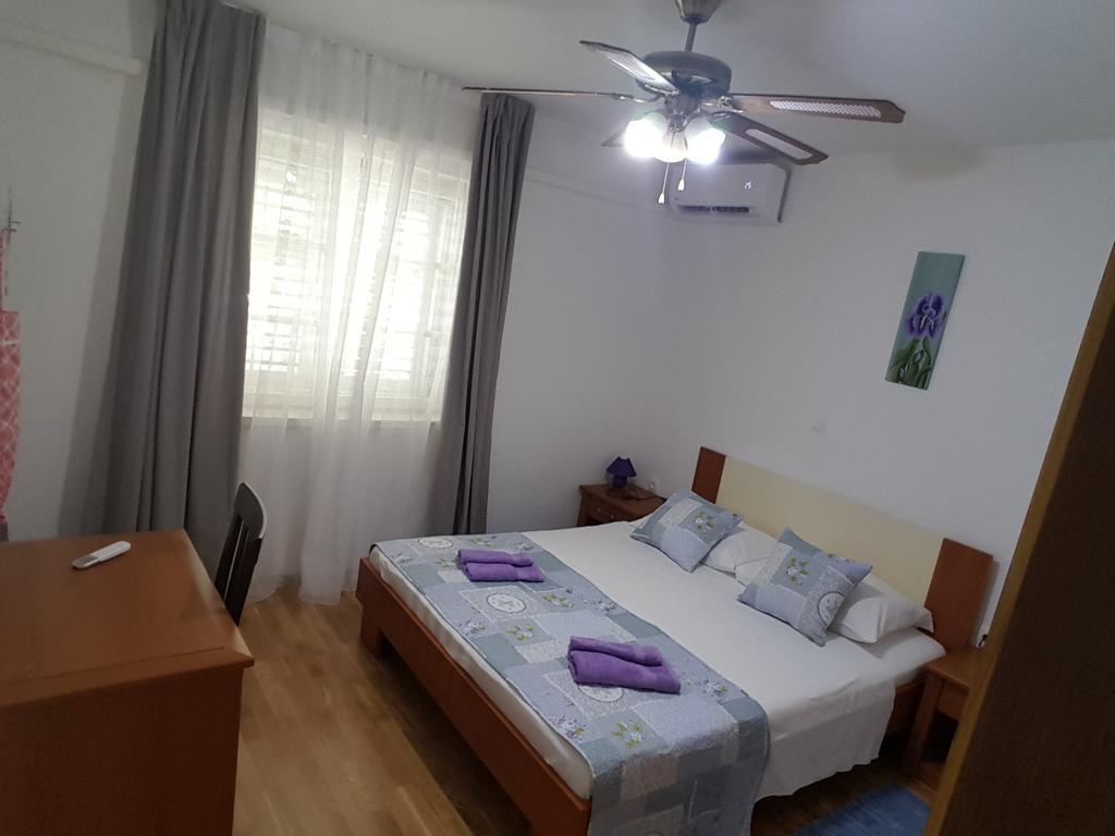 Apartments Andrijasevic Makarska Esterno foto