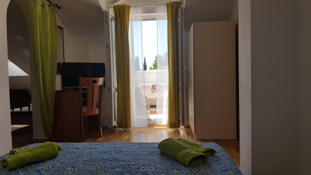 Apartments Andrijasevic Makarska Esterno foto