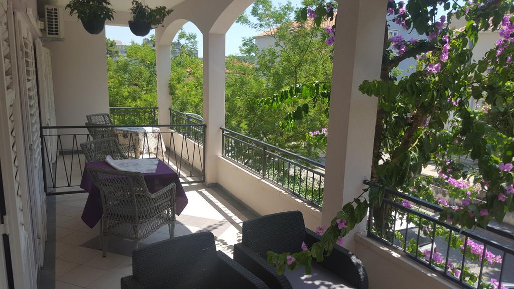 Apartments Andrijasevic Makarska Esterno foto